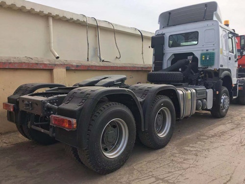Howo 420hp truck head price