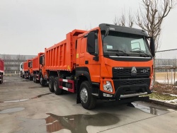 Sinotruck New Howo dump truck for sale